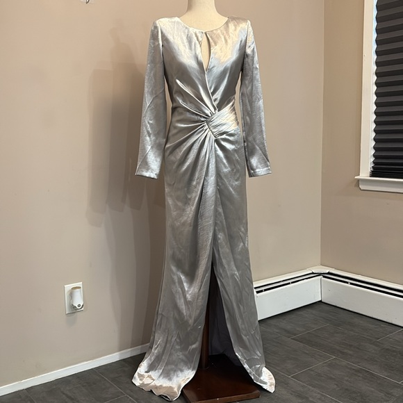 NEW Aidan Mattox evening gown maxi dress slit cut out silver formal wear - Picture 3 of 16